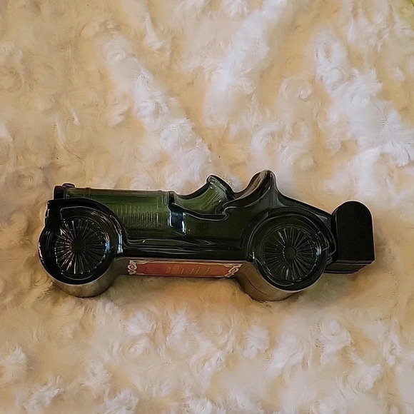 🌴3/$15🌴 Vintage Avon Straight Eight bottle Car - Picture 2 of 10